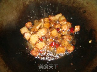 肉烧小土豆的做法步骤：6