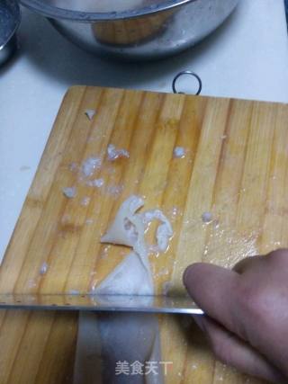 自制美味猪皮冻的做法步骤：5