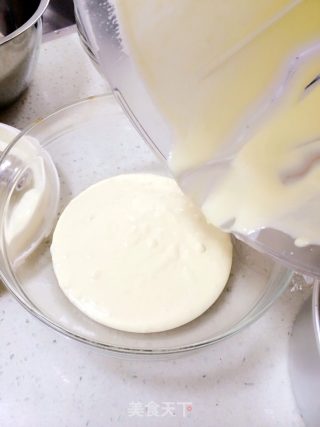 轻乳酪蛋糕的做法步骤：2