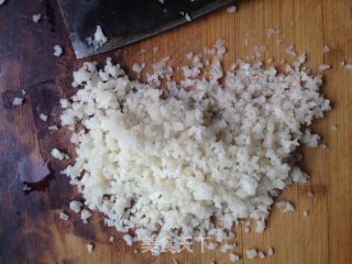 青豆肉丸汤的做法步骤：1