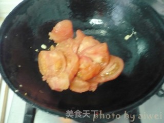 西红柿鸡蛋炖粉条的做法步骤：6