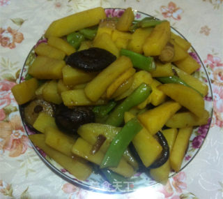 土豆炒肉的做法步骤：12