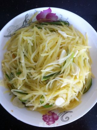 蒜香土豆丝的做法步骤：8