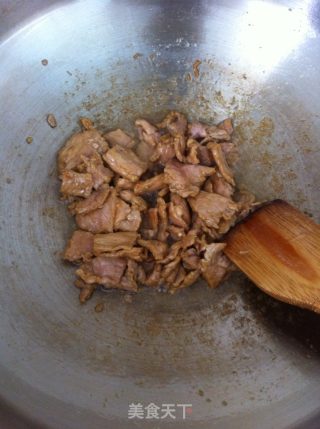 洋葱烧肉片的做法步骤：4