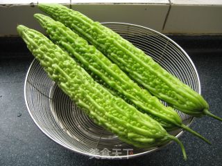 凉瓜豆豉烧排骨的做法步骤：2