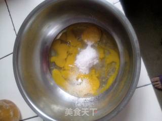 纸杯蜂蜜蛋糕的做法步骤：1