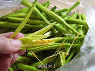 鲜黄花鱼头汤的做法步骤：5