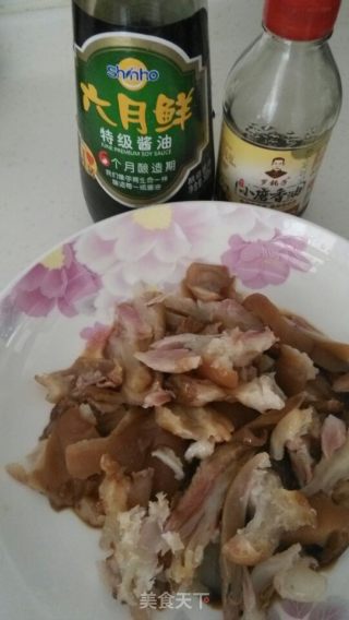 凉拌猪蹄的做法步骤：2