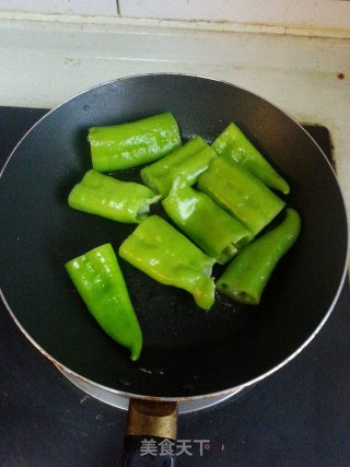 虎皮尖椒的做法步骤：3