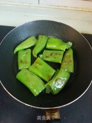 虎皮尖椒的做法步骤：4