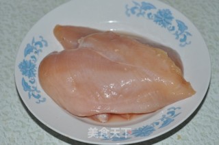 酱爆鸡丁的做法步骤：1