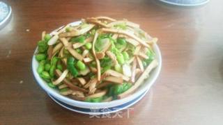 毛豆香干青椒肉丝的做法步骤：11