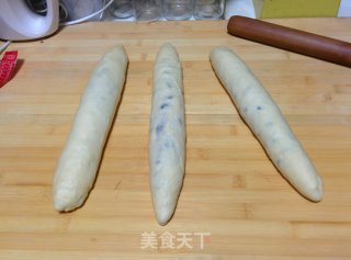 【蜜豆可可双色吐司】——手工整形面包机版的做法步骤：17