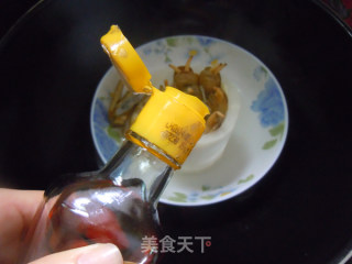 打造夏日无油烟厨房---萝卜盅蒸蛏的做法步骤：6