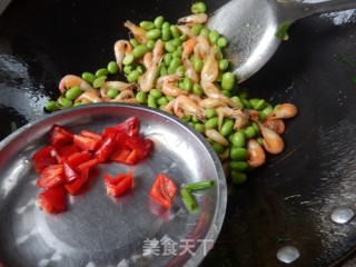 毛豆炒河虾的做法步骤：11