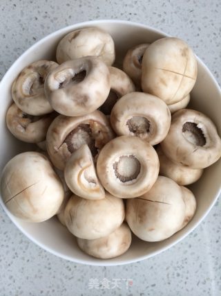 口蘑肉的做法步骤：2