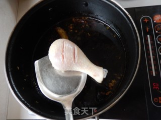 卤鸡腿面的做法步骤：5
