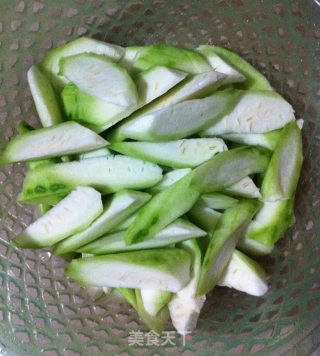 油渣丝瓜的做法步骤：2