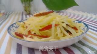 一个人的晚餐也可以很美味--酸辣土豆丝加南瓜红枣粥的做法步骤：8