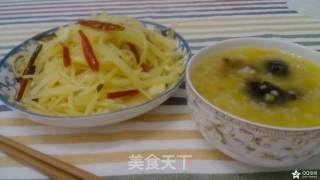 一个人的晚餐也可以很美味--酸辣土豆丝加南瓜红枣粥的做法步骤：9