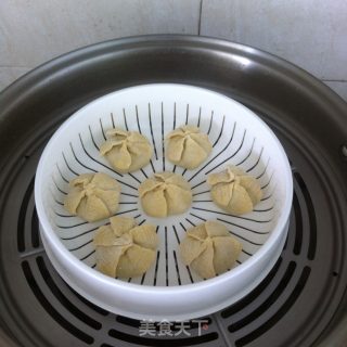 小风车蒸饺的做法步骤：12