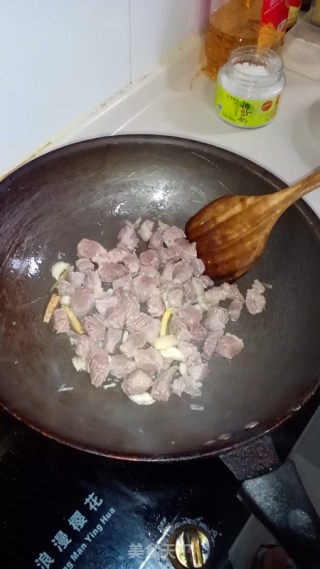 红烧牛腩的做法步骤：6
