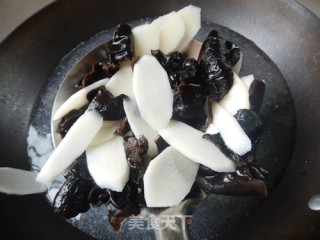 山药炒木耳的做法步骤：7