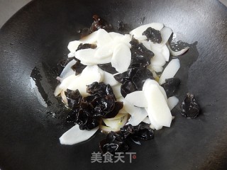 山药炒木耳的做法步骤：9
