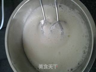 八寸戚风蛋糕的做法步骤：9