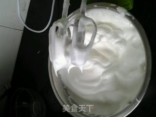 八寸戚风蛋糕的做法步骤：12