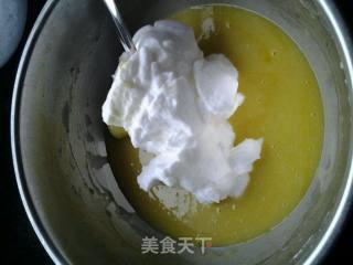 八寸戚风蛋糕的做法步骤：13