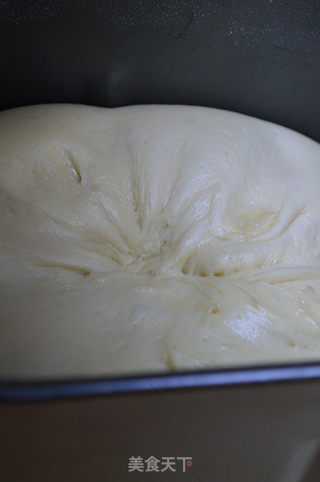 美味夹心--重磅黄油蛋糕吐司的做法步骤：2