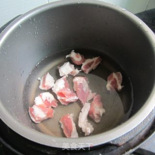 猪肉炖萝卜的做法步骤：3