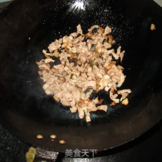萝卜干炒肉的做法步骤：4