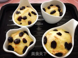 英式吐司烤布丁的做法步骤：1