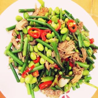 蒜苗毛豆的做法步骤：10