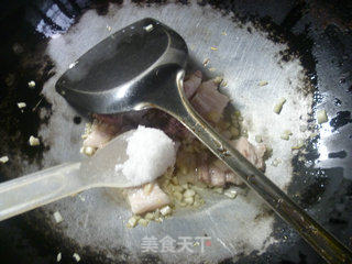 五花肉炒红苋菜的做法步骤：5