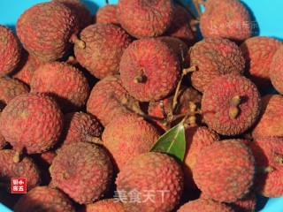 荔枝药酒：夏至泡的药酒最养生的做法步骤：5