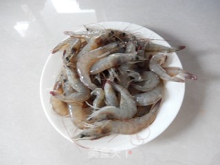 酱焖大虾的做法步骤：1