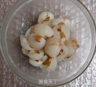 荔枝炒丝瓜的做法步骤：3