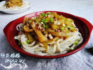 肉末茄子打卤面的做法步骤：12