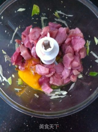 肉馅辣椒的做法步骤：2