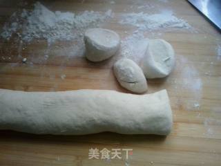 包菜鸡蛋粉丝包子的做法步骤：9