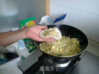 包菜鸡蛋粉丝包子的做法步骤：11
