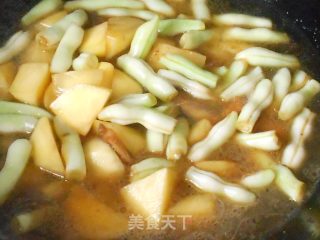 芸豆猪肉炖土豆的做法步骤：5