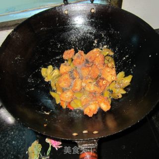 煮酸辣鱼的做法步骤：4