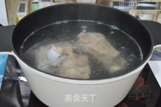 香焖手抓大骨的做法步骤：5
