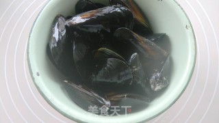 【丝瓜炒贻贝】的做法步骤：1