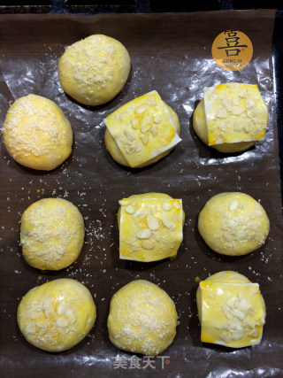 【红豆面包】面包也有红豆般的心的做法步骤：9