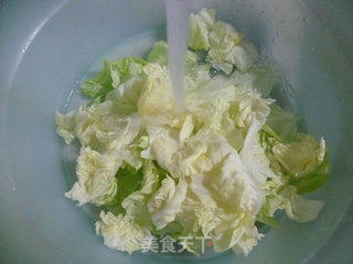 圆白菜鸡蛋面疙瘩的做法步骤：2